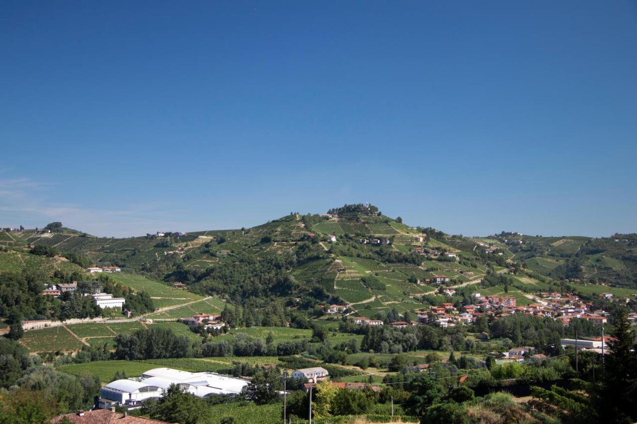 Casa Nonna Ida - Vacanze In Langa Santo Stefano Belbo Exterior photo